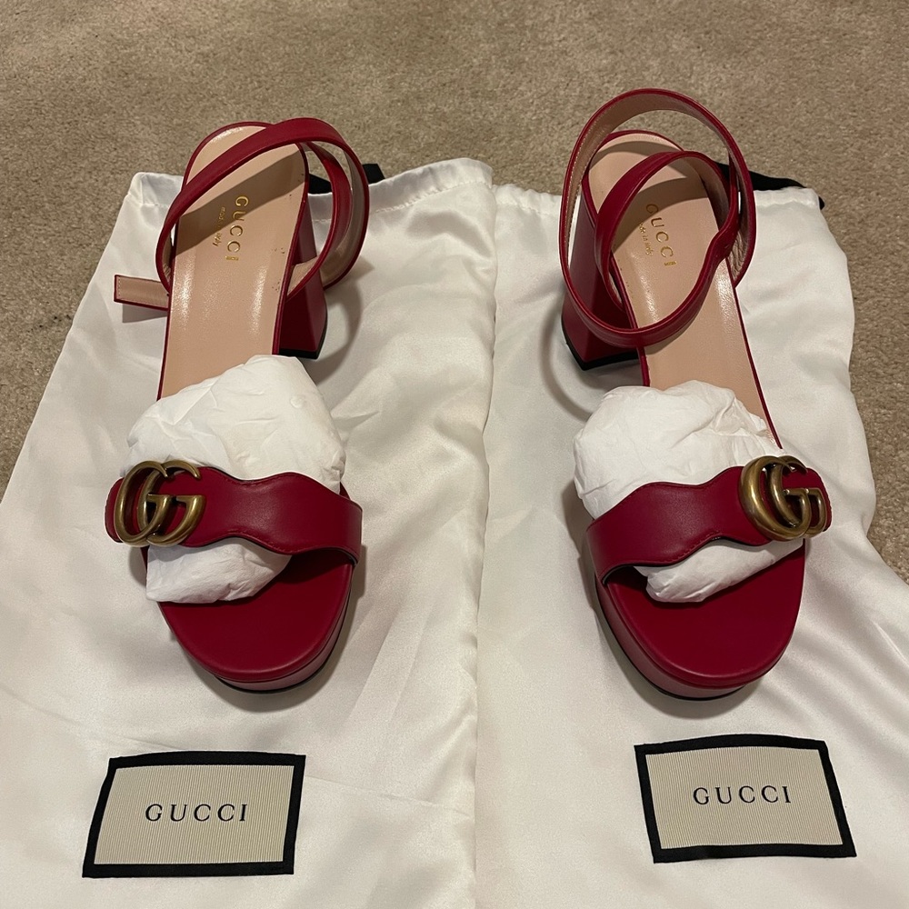 Gucci 55 red block heels